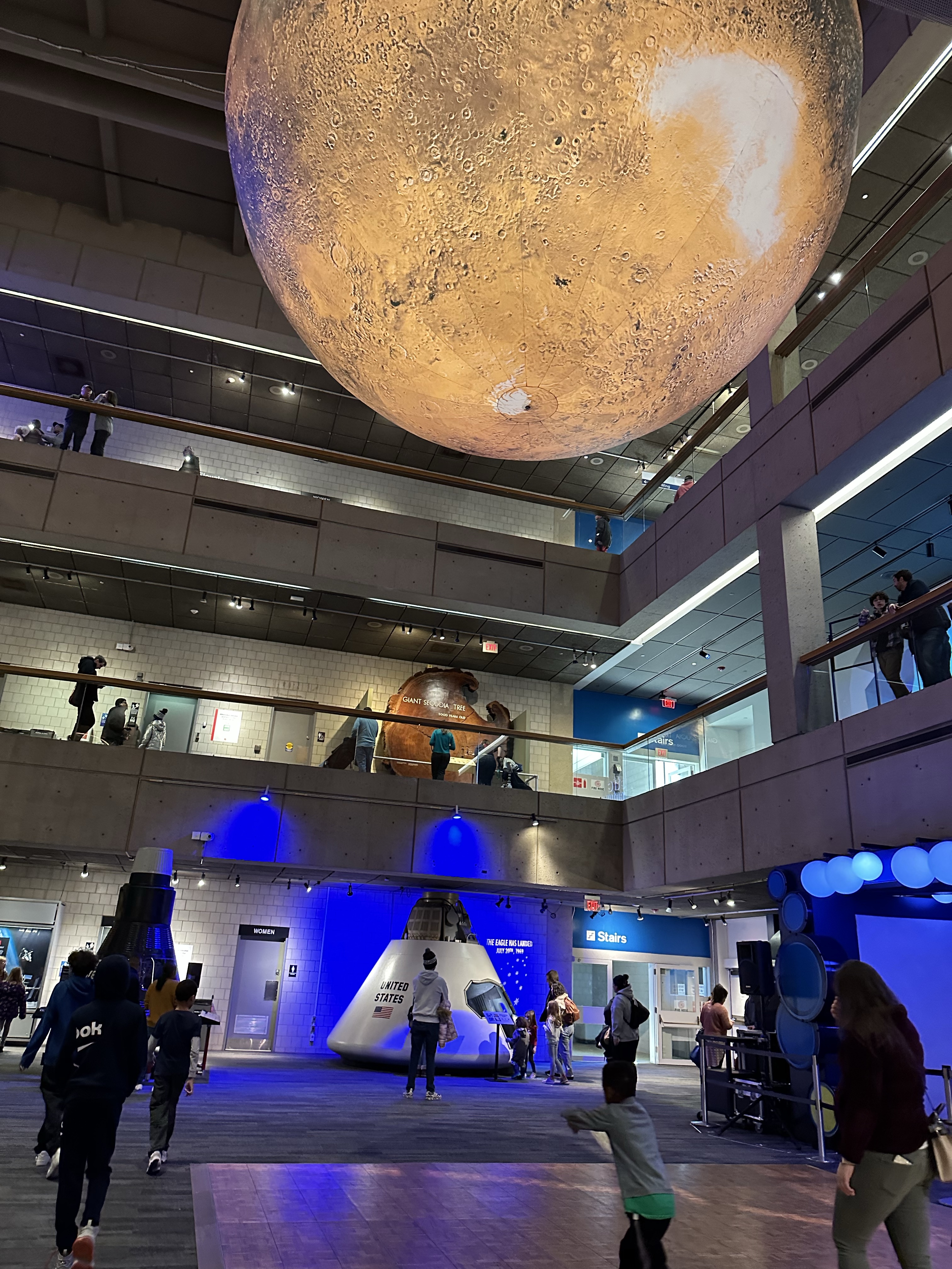 Boston Museum of science with kids in Massachusetts